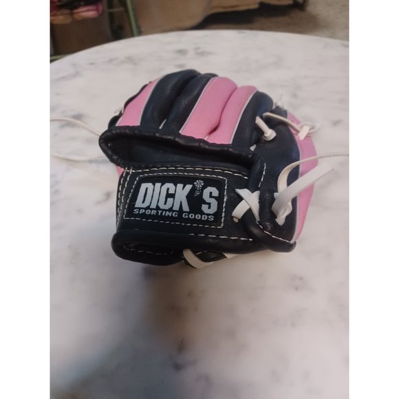 Dicks Sporting Goods Little Girls Baseball Glove Right Hand - Picture 1 of 3
